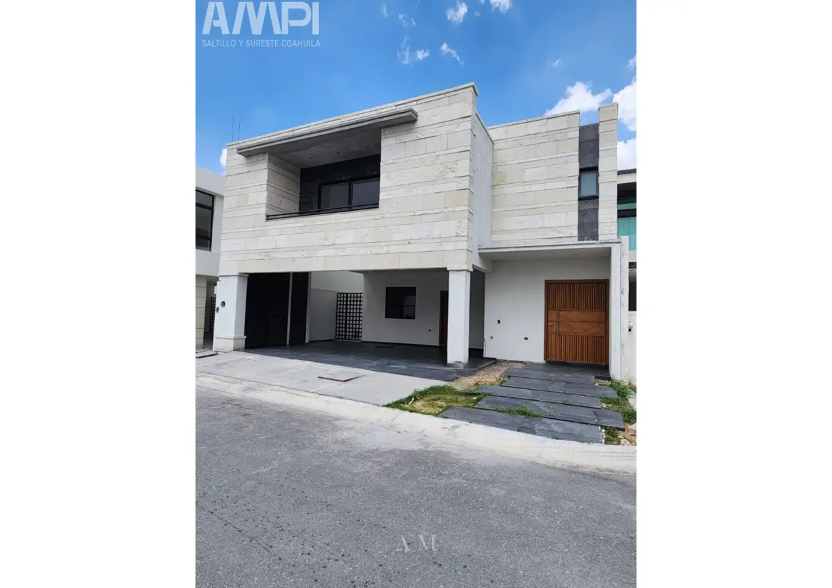Casa en venta en La Escondida, Saltillo — foto 1 de 16