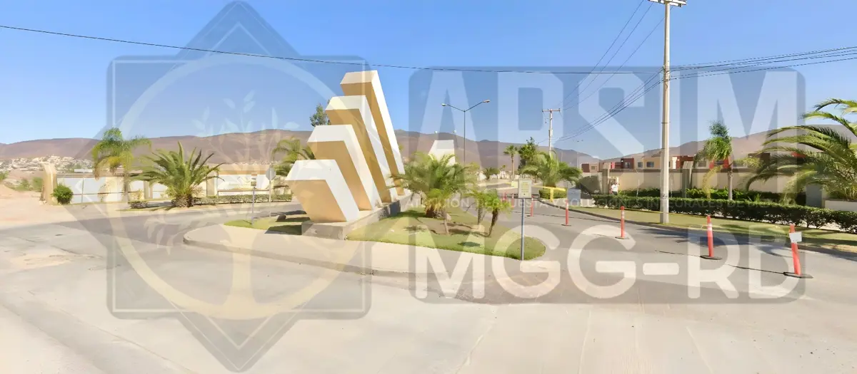 Casa en venta en Lomas Terrabella, Tijuana — foto 1 de 64