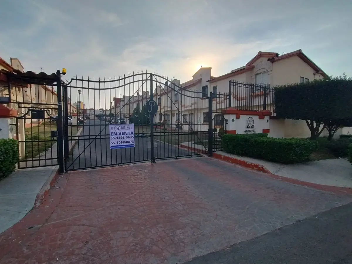 Casa en venta en Villa del Real, Tecámac — foto 1 de 12
