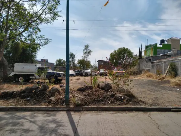 Terreno en Venta en La Salida Quiroga, Morelia, Michoacán