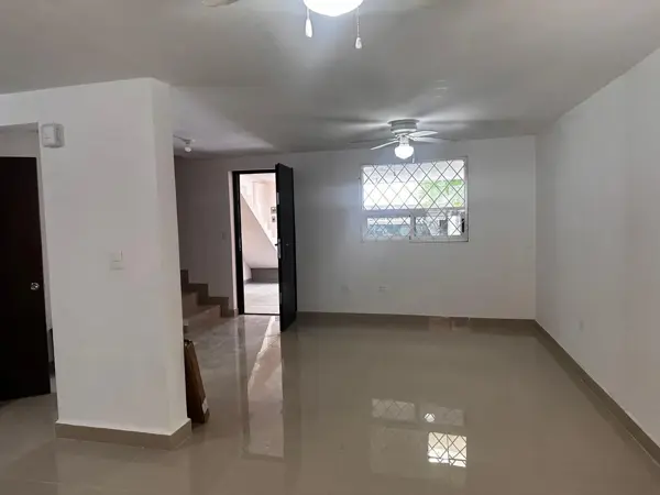 Casa en renta en Altavista, Monterrey — foto 2 de 19