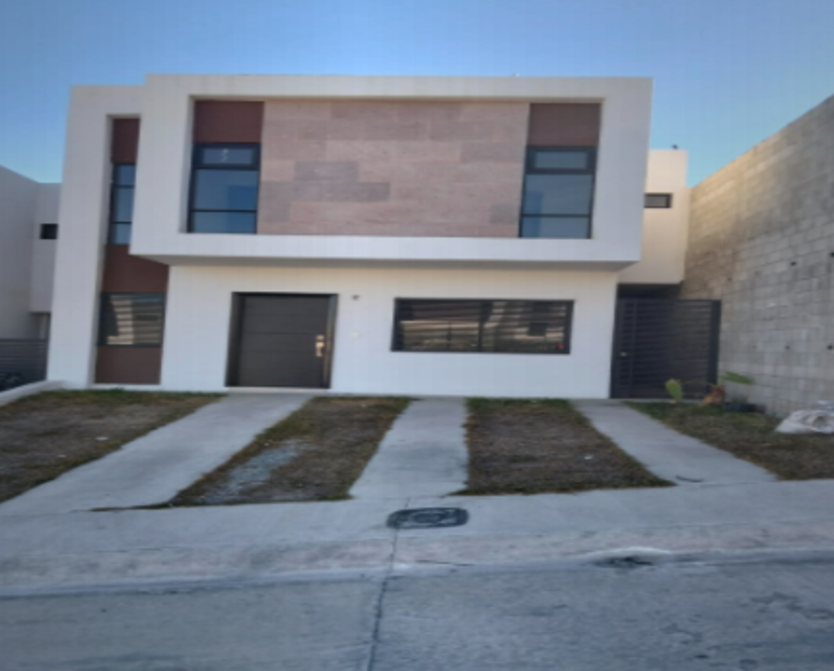 Casa en venta en Valle del Sur 2, Tijuana — foto 1 de 7
