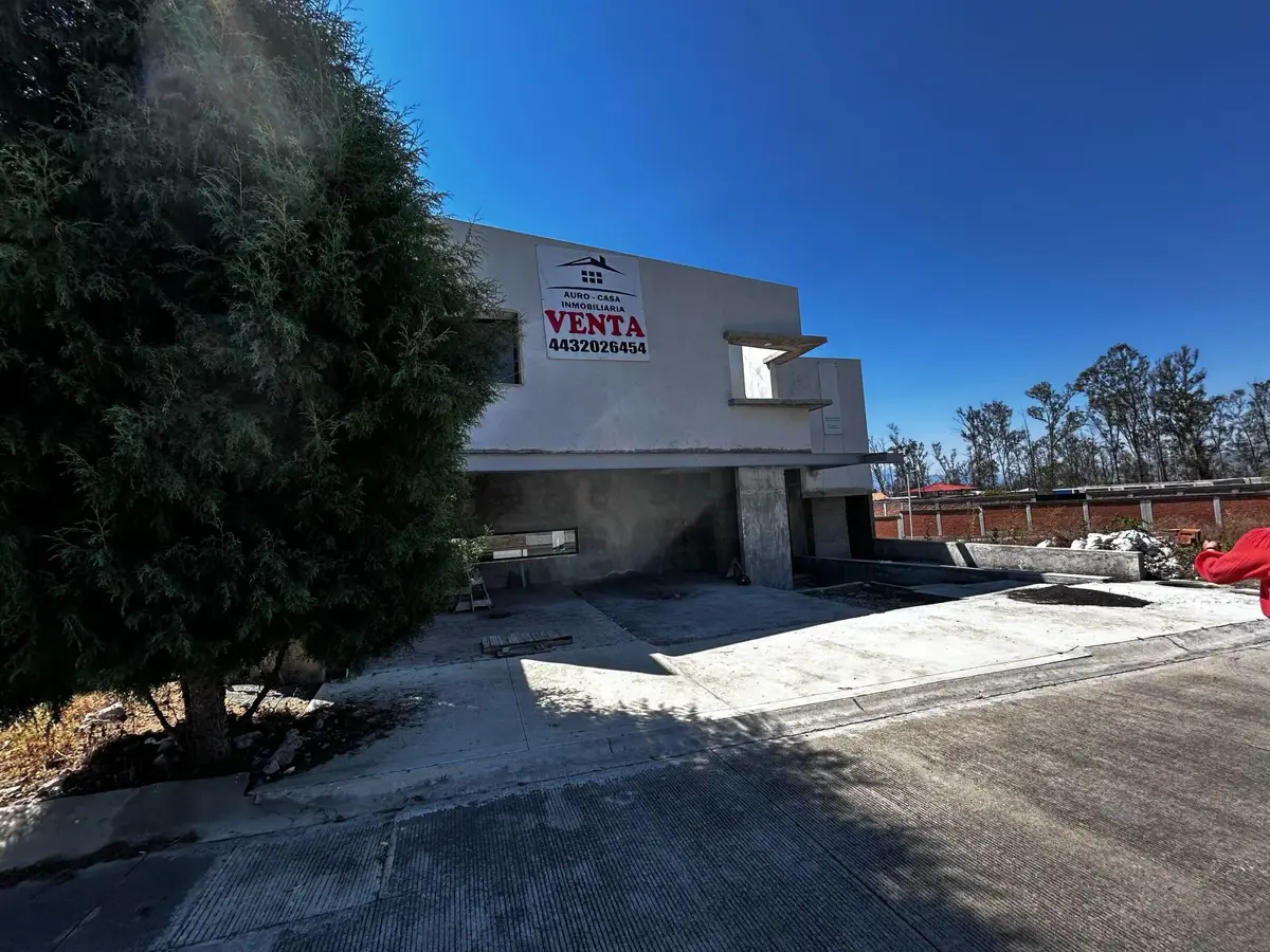 Casa en venta en Bosques de la Presa, Morelia — foto 1 de 10