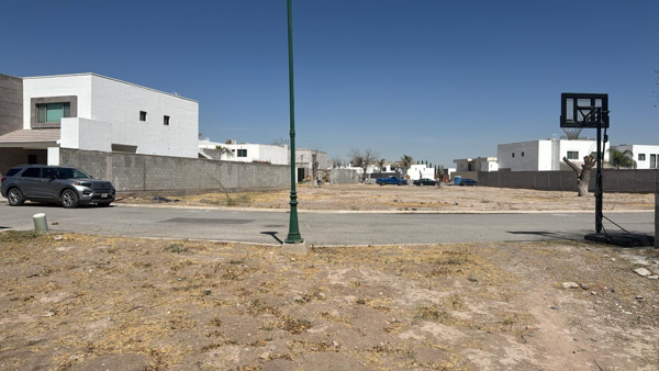 Terreno en venta en Real del Nogalar, Torreón — foto 2 de 5