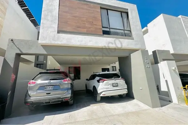 Casa en venta en Visalta, Saltillo — foto 2 de 22