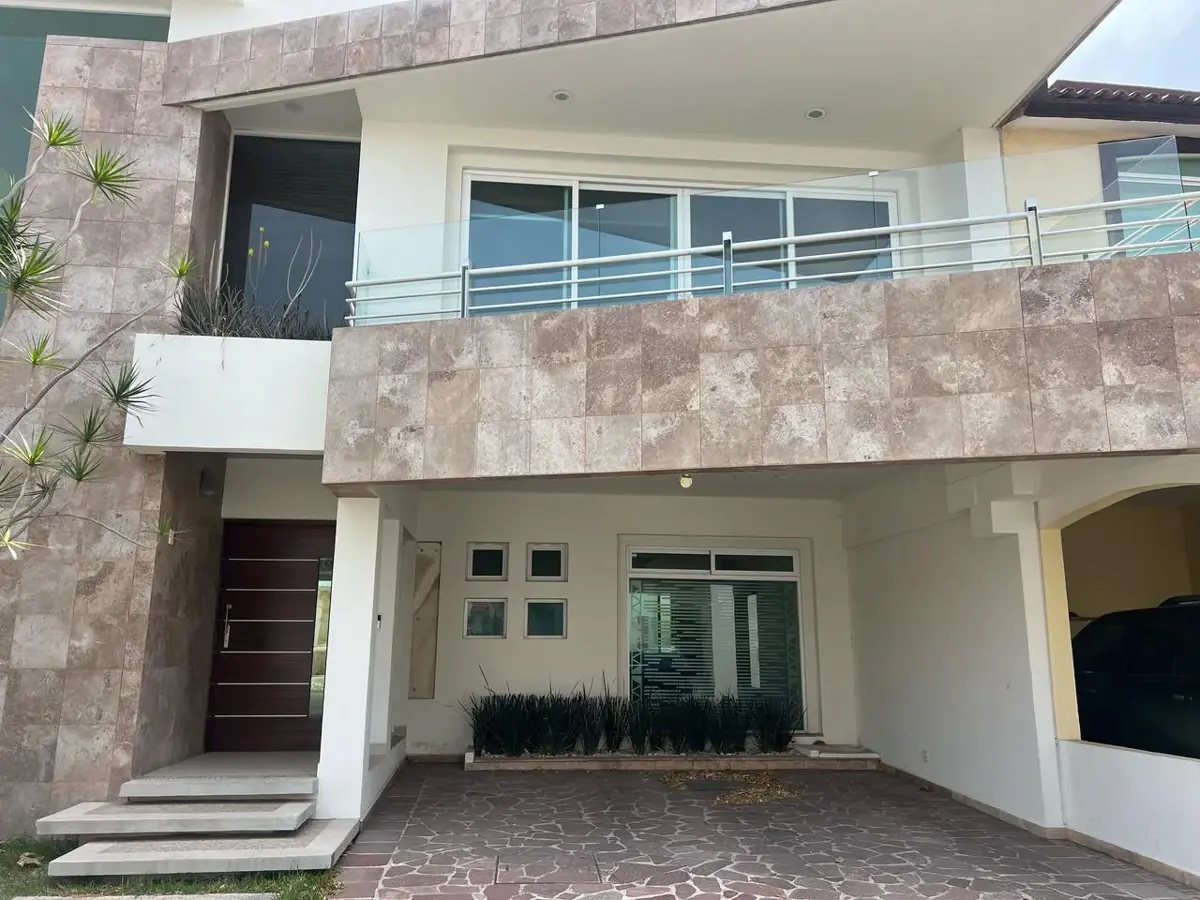 Casa en renta en Centro Sur, Querétaro — foto 1 de 8