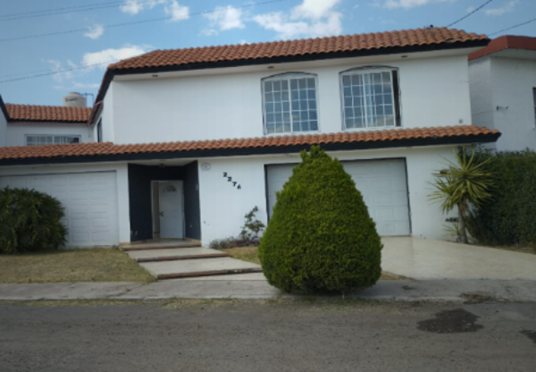 COMPRALE DIRECTO AL BANCO LA CASA DE ENTREGA INMEDIATA EN CAMINO REAL EN DURANGO