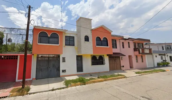Casa en venta en Real de Minas, Pachuca de Soto — foto 2 de 10