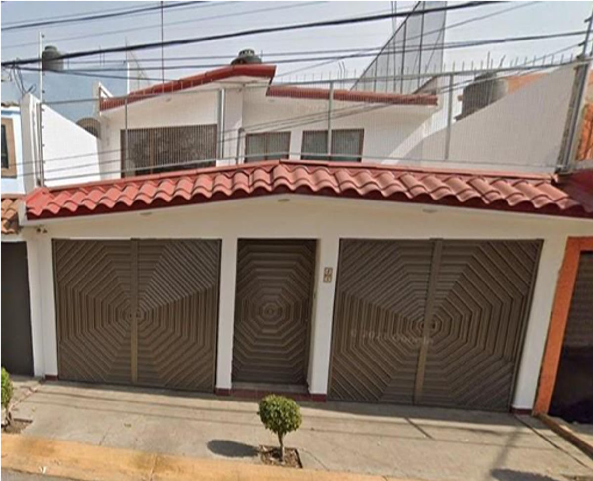 Casa en venta en Bosques de Aragon, Nezahualcóyotl — foto 1 de 8