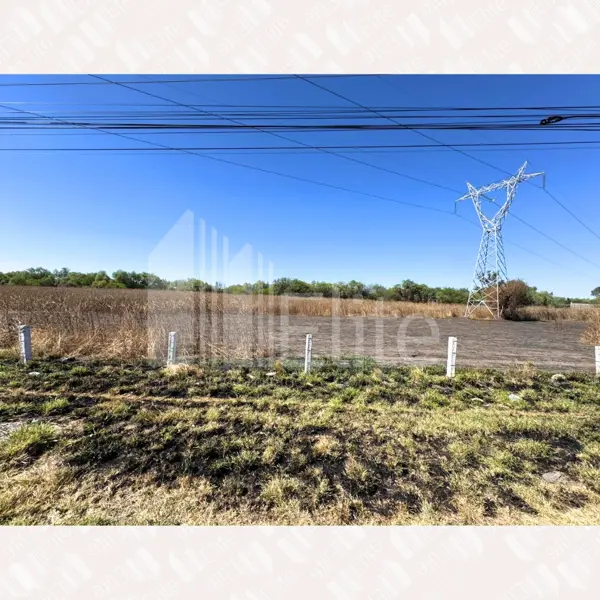 Terreno en venta en El Sauz Bajo, Pedro Escobedo — foto 2 de 6