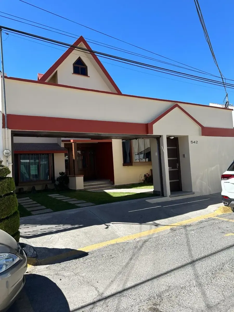 Casa en venta en Valle de San Javier, Pachuca de Soto — foto 1 de 12