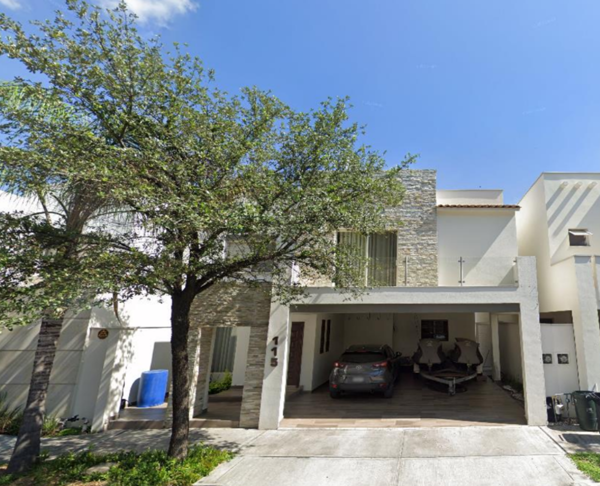 Casa en venta en Bosques de las Cumbres, Monterrey — foto 1 de 9