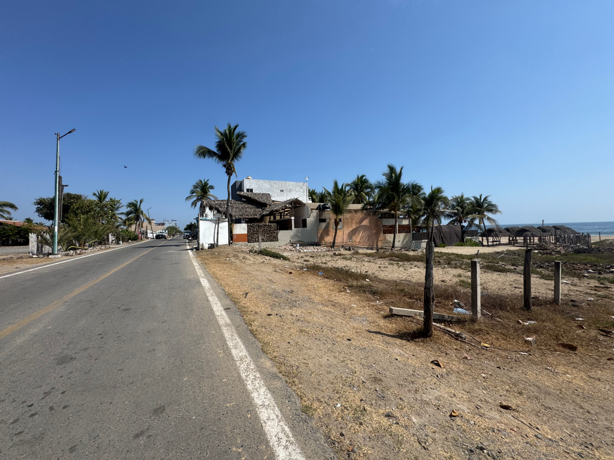 Terreno en venta en Playa Blanca, Zihuatanejo de Azueta — foto 1 de 13