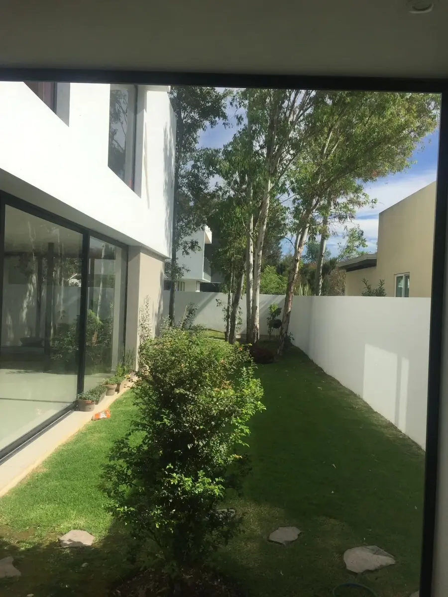 Casa en venta en Rancho Contento, Zapopan — foto 1 de 11