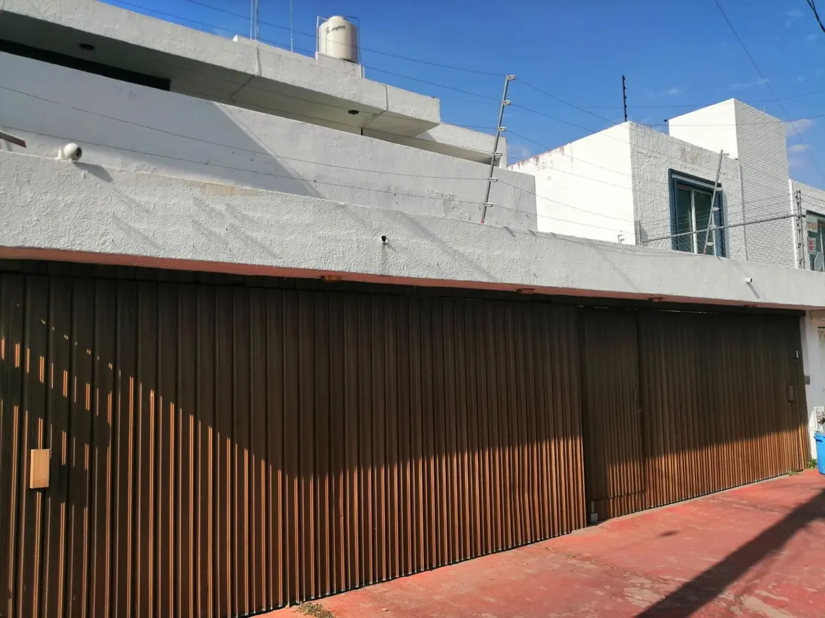 Casa en venta en Italia Providencia, Guadalajara — foto 1 de 14