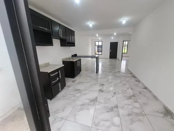 Casa en venta en Conjunto Habitacional Tinajitas, Medellín de Bravo — foto 3 de 25