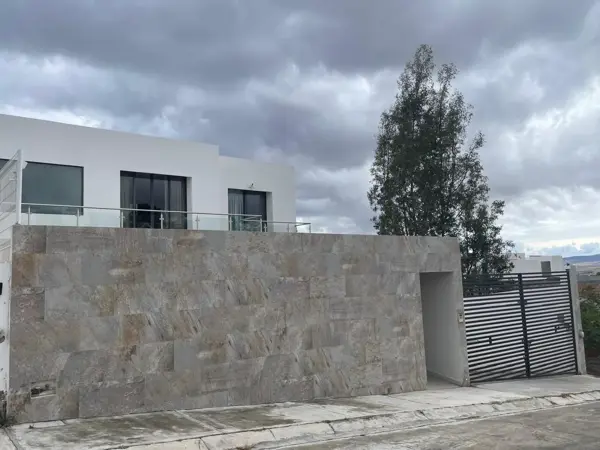 Casa en venta en Bosques de la Presa, Morelia — foto 2 de 17