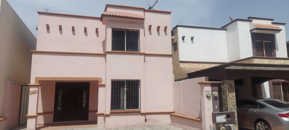 Casa en renta en Hacienda San Rafael, Saltillo — foto 1 de 31