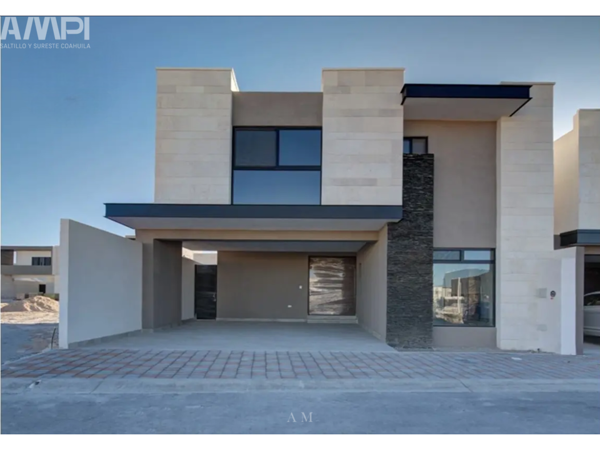 Casa en venta en Privanzas del Campestre, Arteaga, Coahuila de Zaragoza Casa en venta en Privanzas del Campestre, Arteaga, Coahuila de Zaragoza