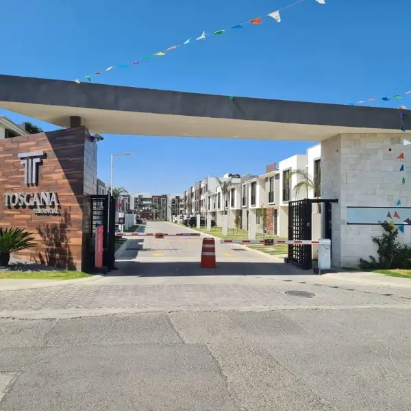 Departamento en renta en San Francisco Ocotlán (Ocotlán), Coronango — foto 2 de 12