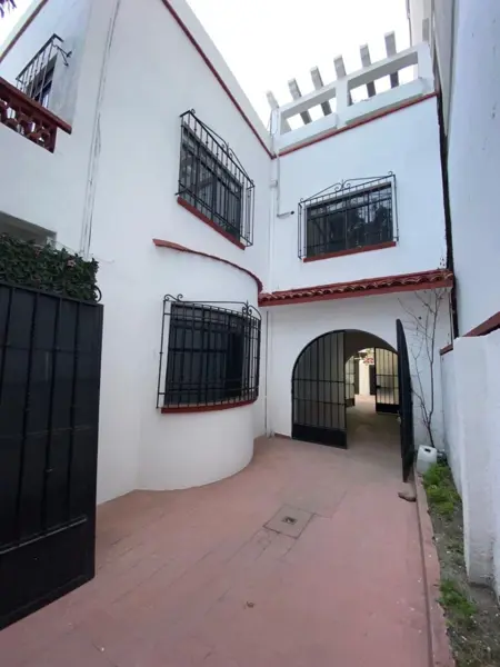 Casa con Uso de Suelo en Polanco, Miguel Hidalgo