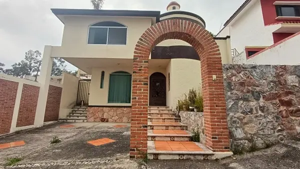 Casa en Bosques la Calera, Puebla, Puebla