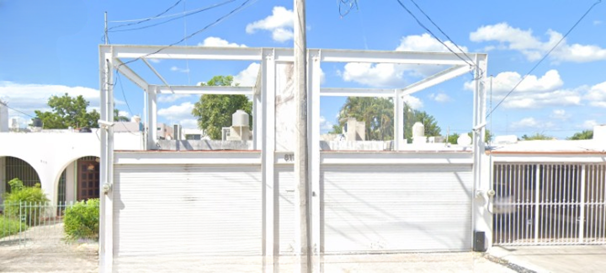 Casa en venta en Jardines de Mérida, Mérida — foto 1 de 26