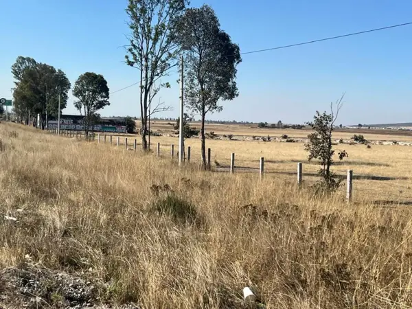 Terreno en venta en El Cazadero, San Juan del Río — foto 2 de 4