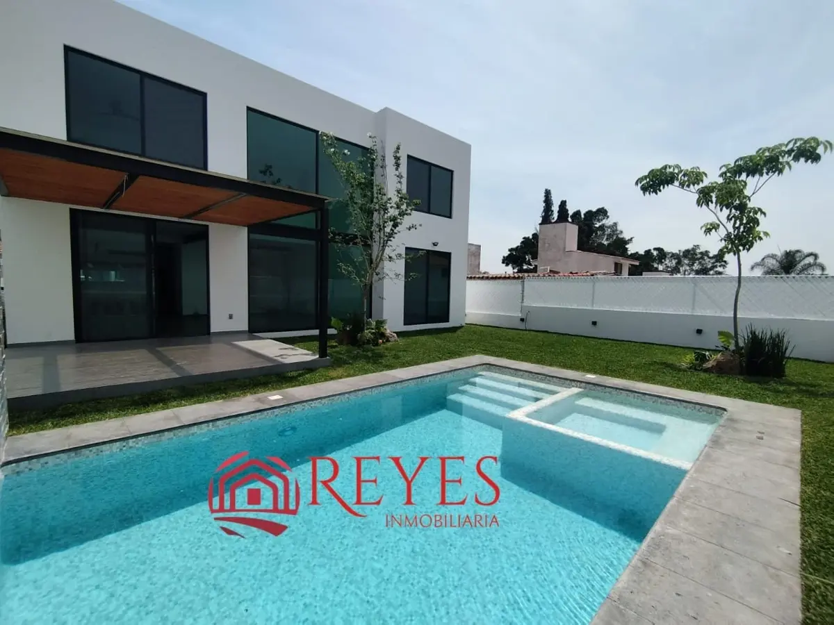 Casa en venta en Lomas de Cocoyoc, Atlatlahucan — foto 1 de 26