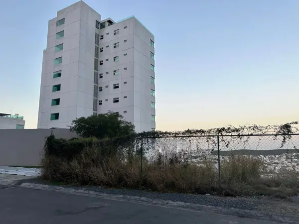 TERRENOS EN VENTA EN COLINAS DE SAN JERÓNIMO ZONA PTE DE MTY