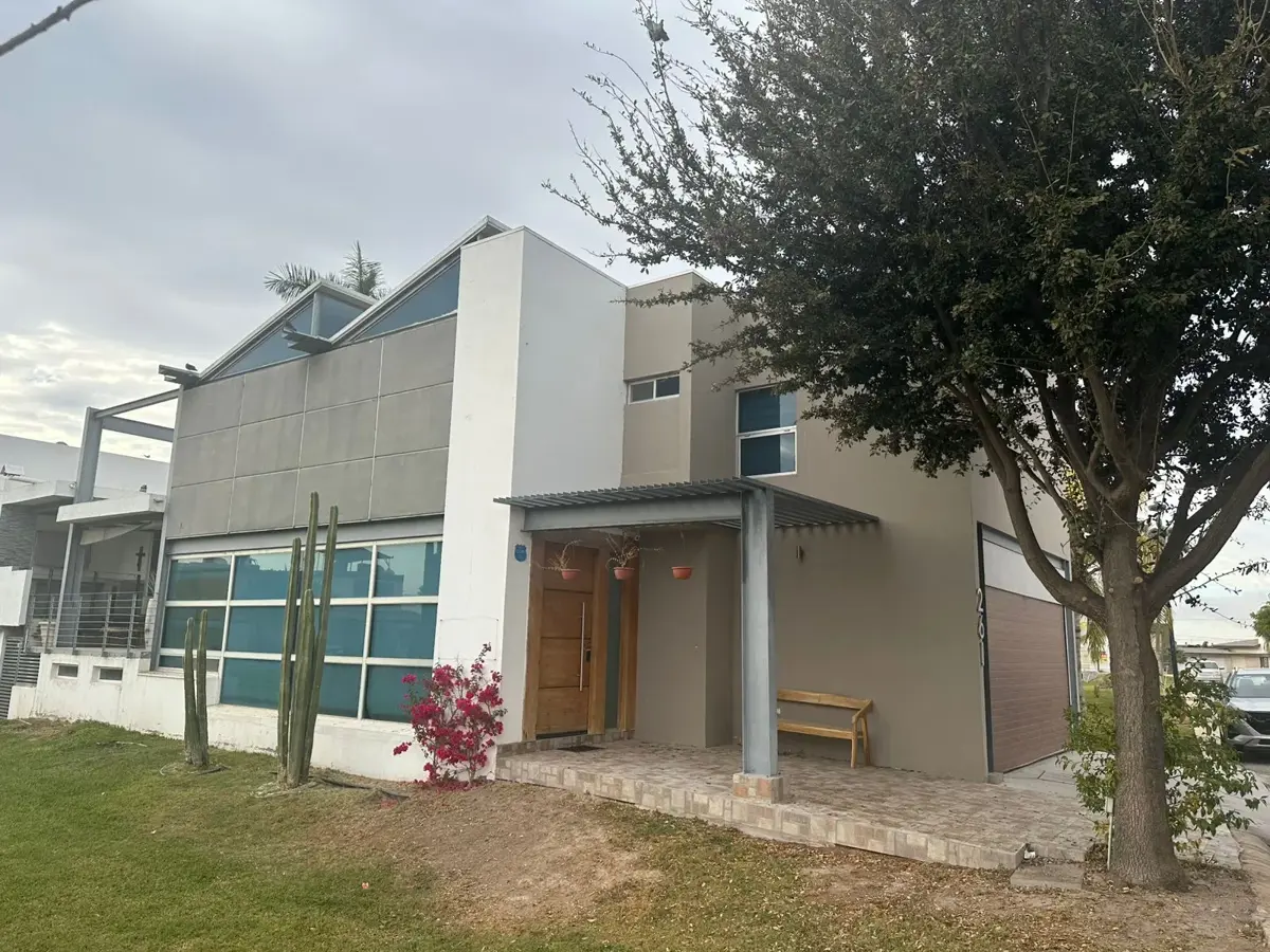 Casa en renta en Los Viñedos, Torreón — foto 1 de 8