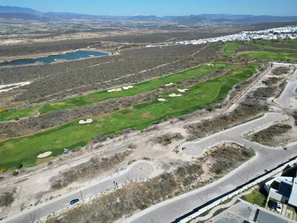 Terreno en venta en Zibatá, El Marqués — foto 3 de 18