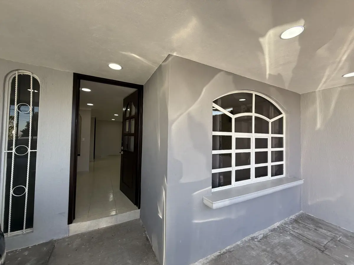 Casa en venta en Real de Medinas, Pachuca de Soto — foto 1 de 18