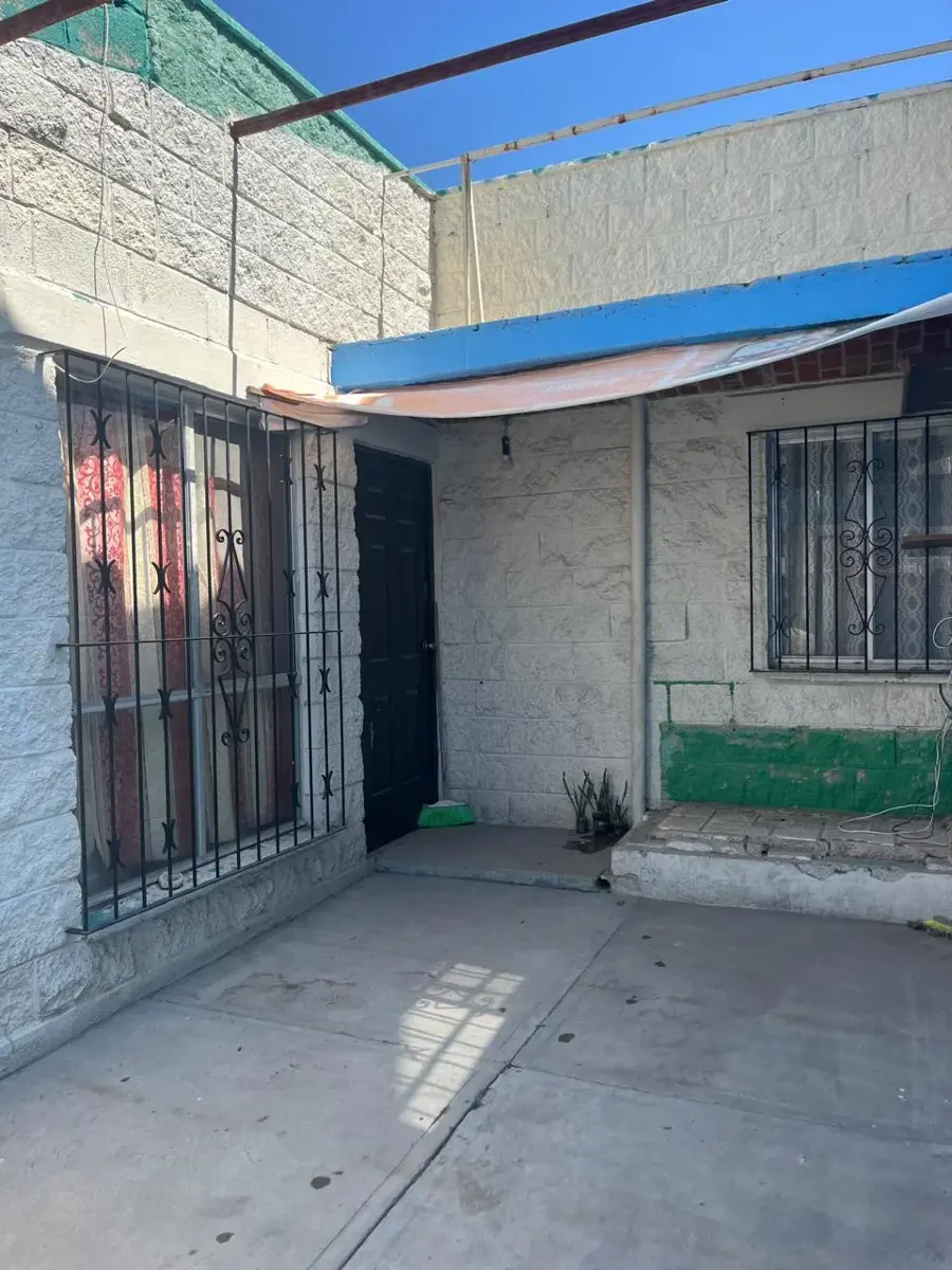 Casa en venta en La Floresta, San Juan del Río — foto 1 de 7