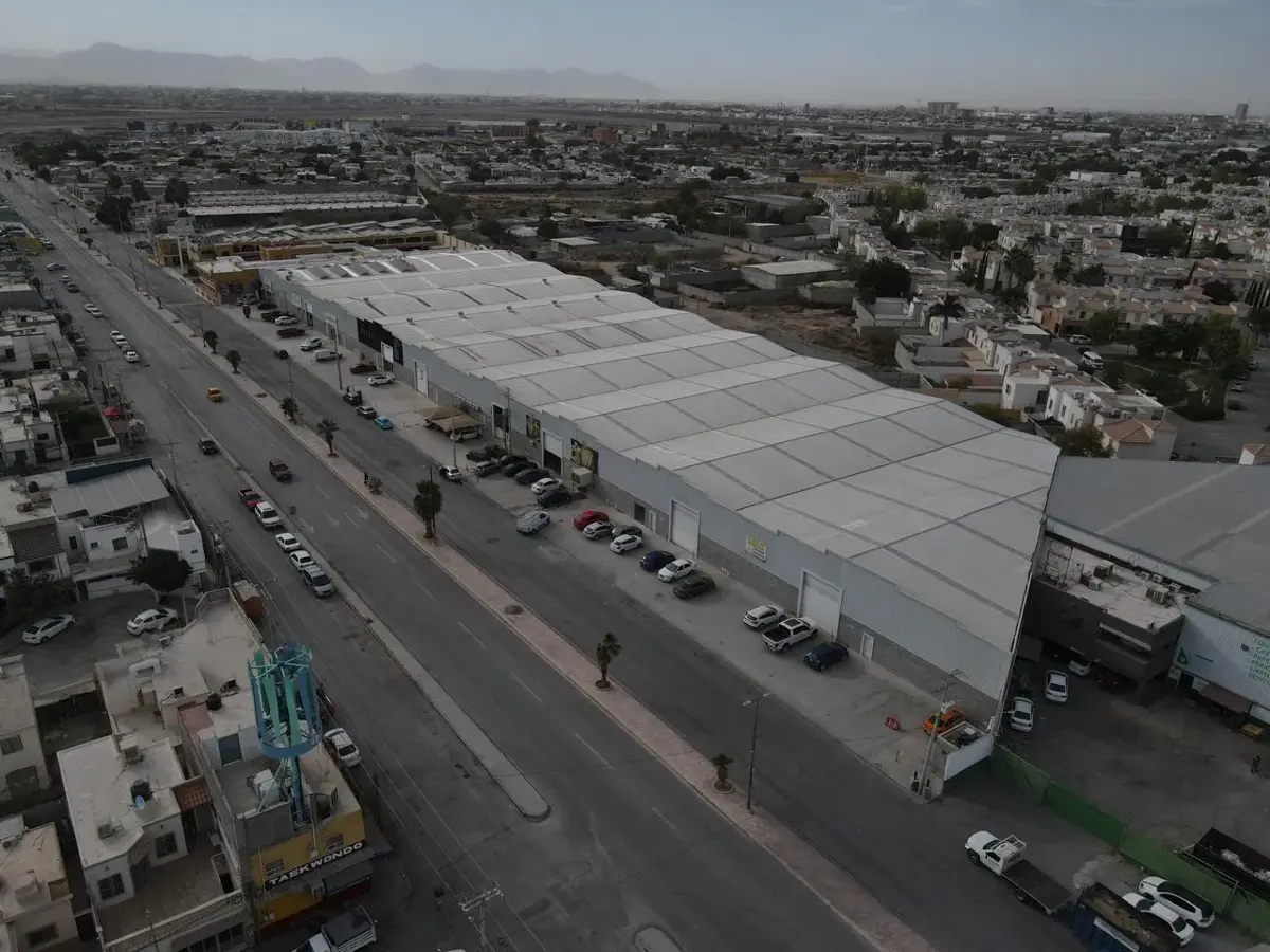 Bodega en Renta cerca de Fraccionamiento Las Etnias en Torreón