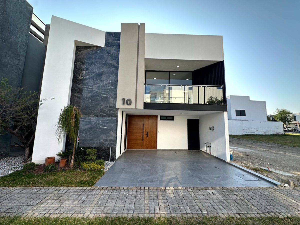 Casa en venta en Lomas de Angelópolis, San Andrés Cholula — foto 1 de 12