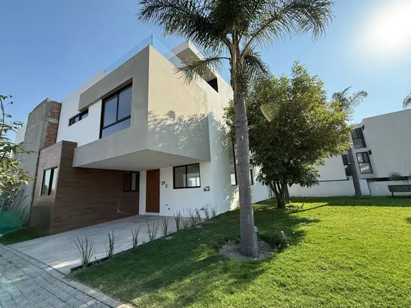 Casa en venta en Lomas de Angelópolis, San Andrés Cholula — foto 2 de 14