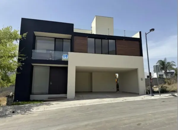 Casa en venta en Huajuquito o los Cavazos, Santiago — foto 2 de 34