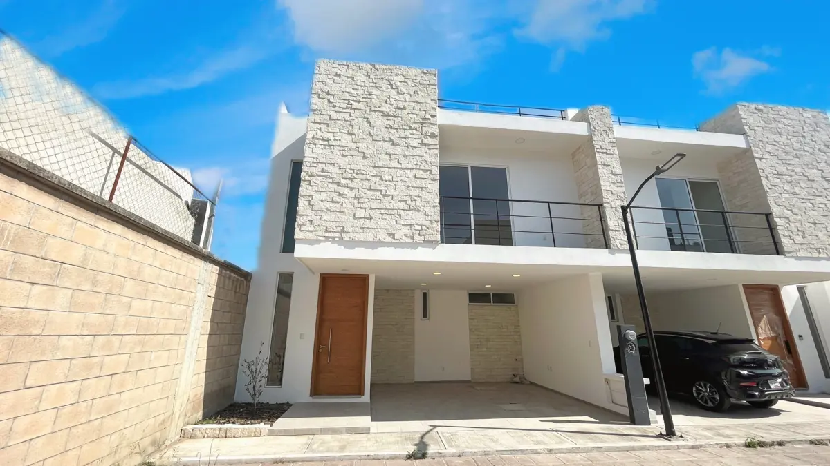 Casa en venta en Momoxpan, San Pedro Cholula — foto 1 de 11