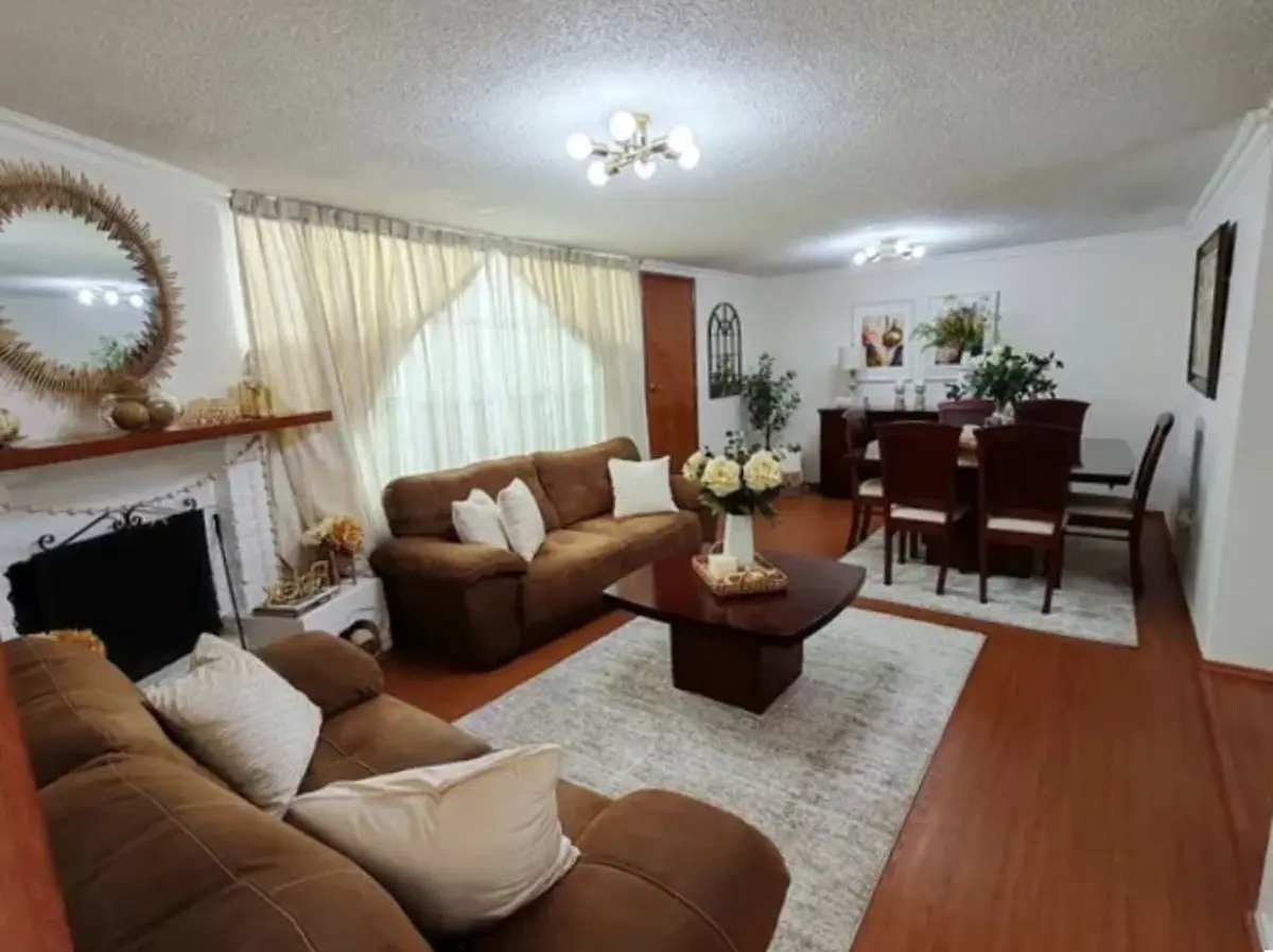Casa en venta en Ciudad Satelite, Naucalpan de Juárez — foto 1 de 13