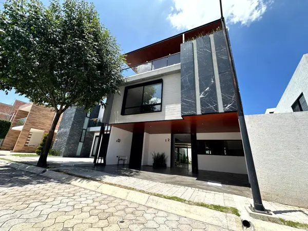 Casa en venta en Lomas de Angelópolis, San Andrés Cholula — foto 2 de 26
