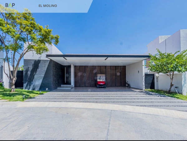 Casa en venta en El Molino Residencial y Golf, León — foto 2 de 9