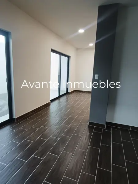 Casa en venta en Rincón de los Encinos, Saltillo — foto 3 de 9