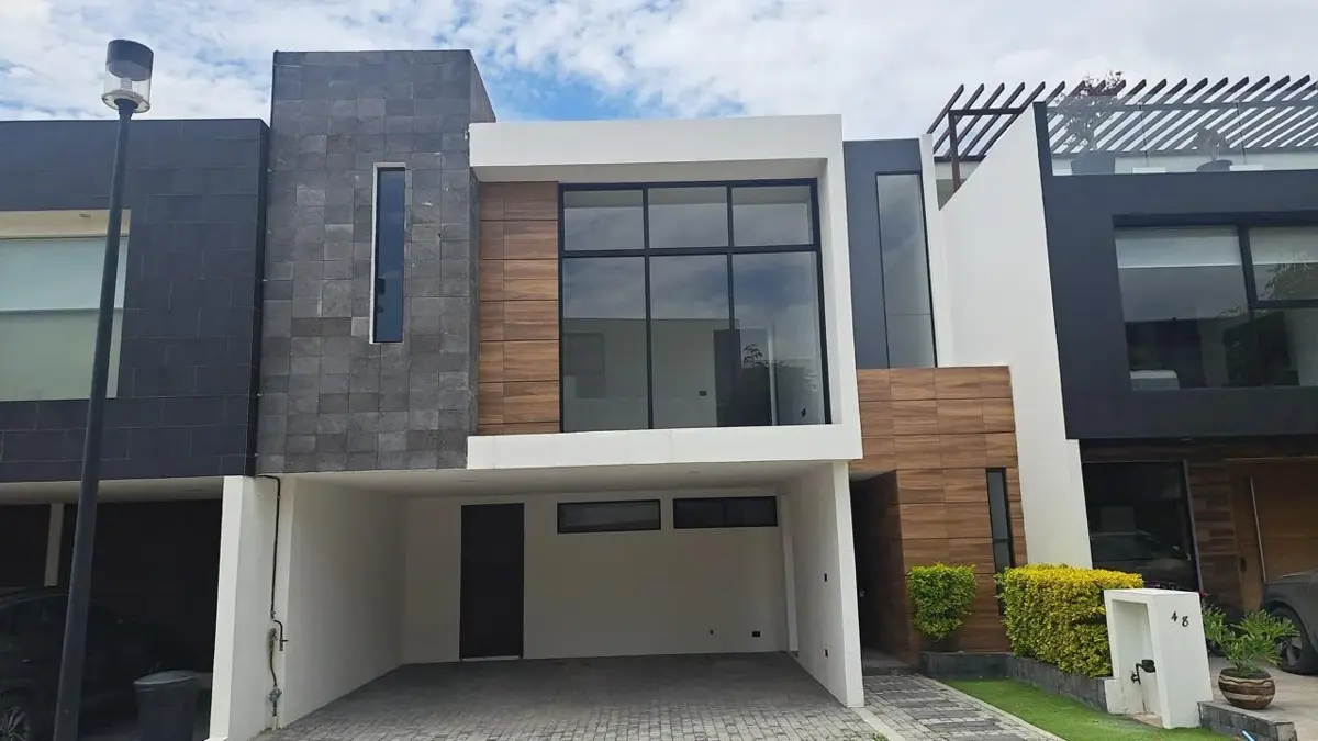 Casa en venta en Lomas de Angelópolis Privanza, San Andrés Cholula — foto 1 de 22