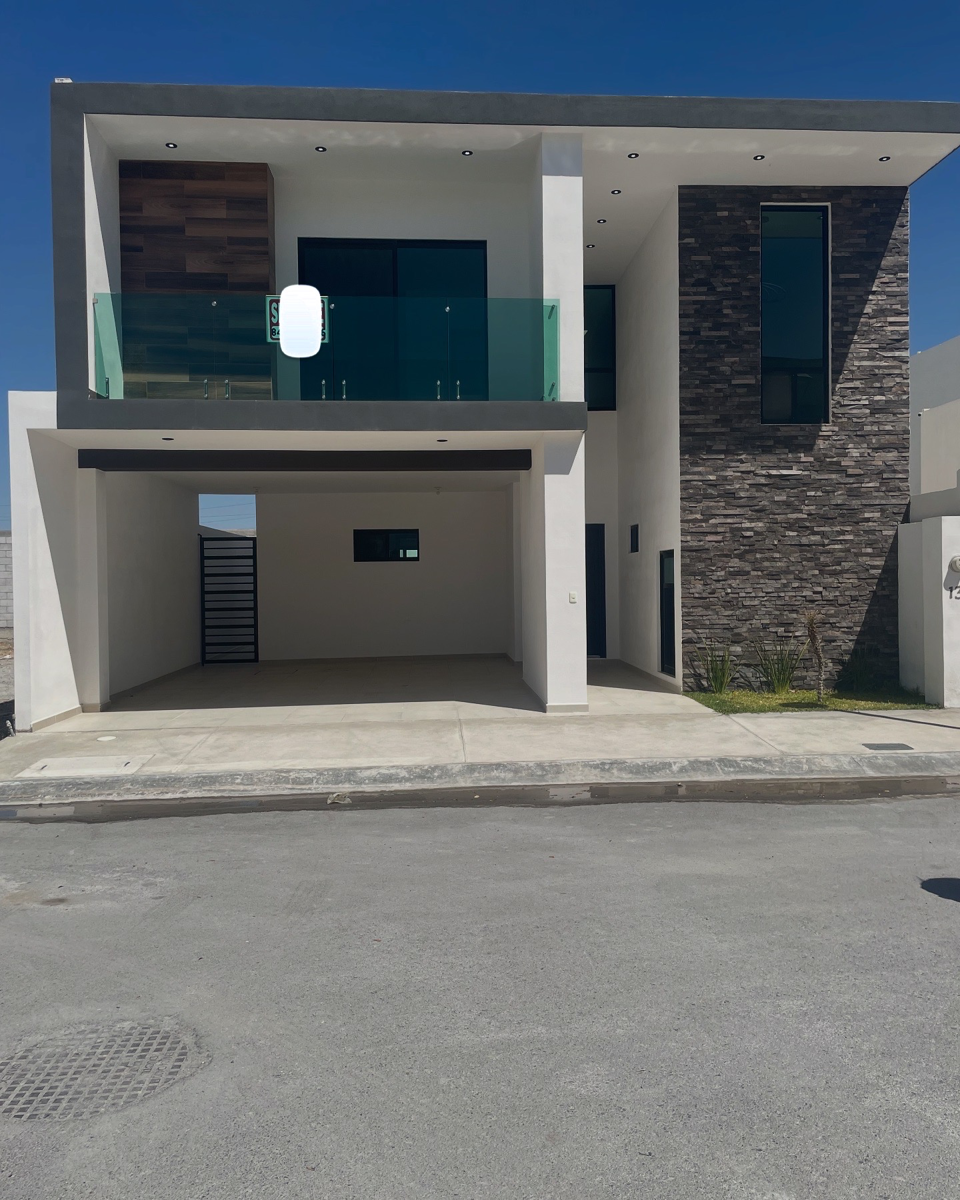 Casa en venta en Rincón de los Encinos, Saltillo — foto 1 de 14