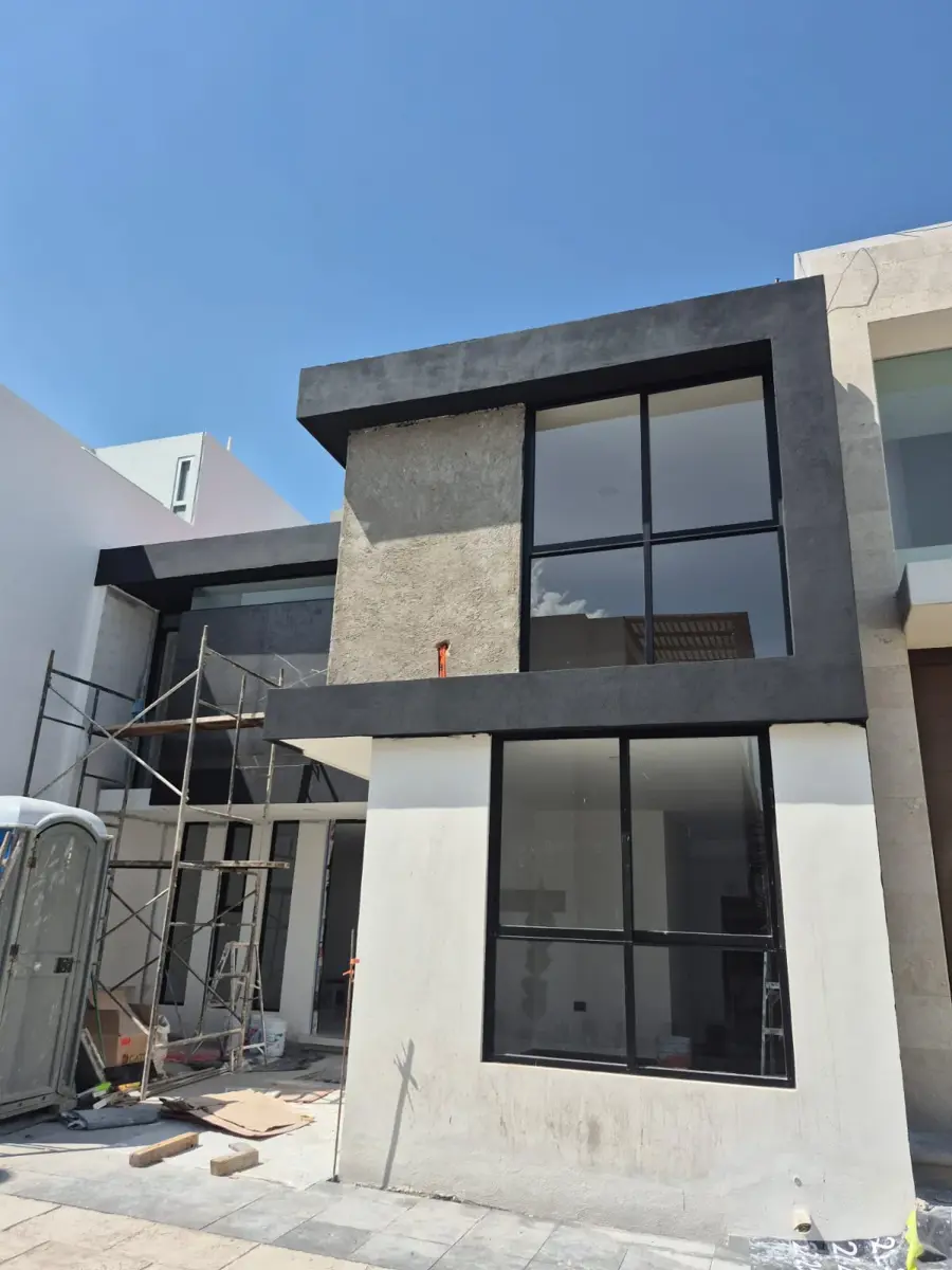 Casa en venta en Lomas de Angelópolis, San Andrés Cholula — foto 1 de 13