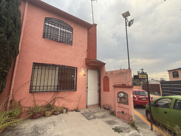 Casa en venta en Real del Bosque, Tultitlán — foto 2 de 15