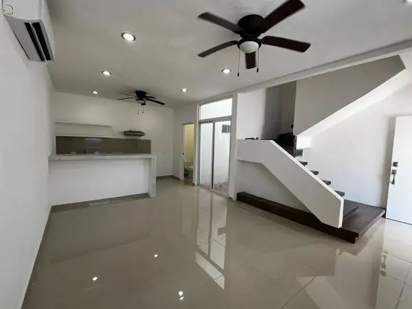 Casa en venta en Altabrisa, Mérida — foto 2 de 9
