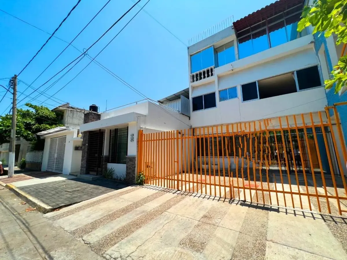 Departamento en venta en Costa Azul, Acapulco de Juárez — foto 1 de 12