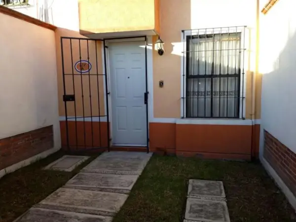 Casa en venta en Balcones Santín, Toluca — foto 2 de 12